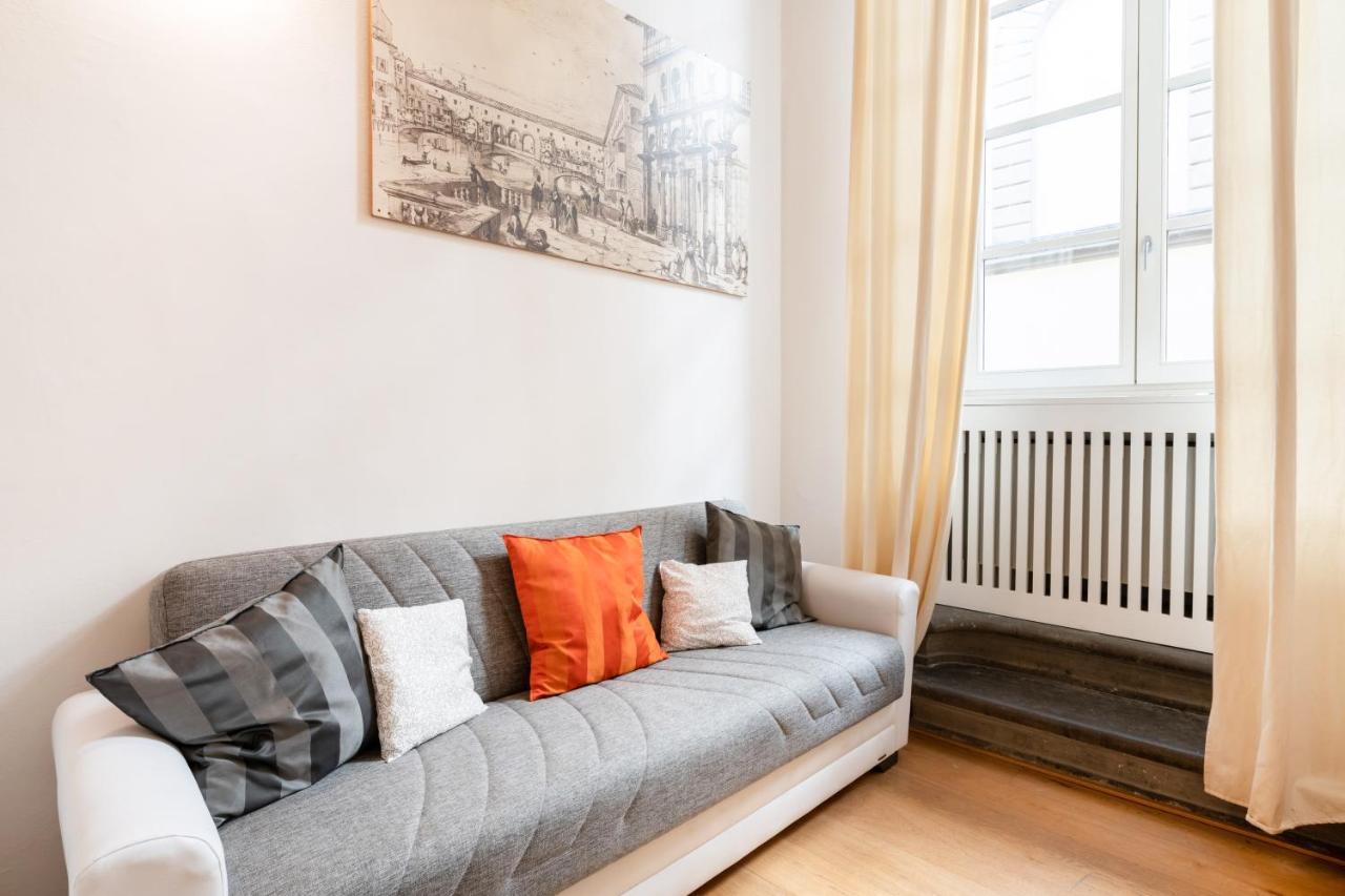 Lovely Studio In The Heart Of The Historic Center Florens Exteriör bild
